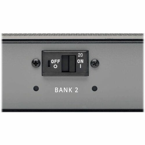 PDU METERED VERTICAL 5.8KW 208/240V 8 C19 40 C13 L6-30P 0U TAA