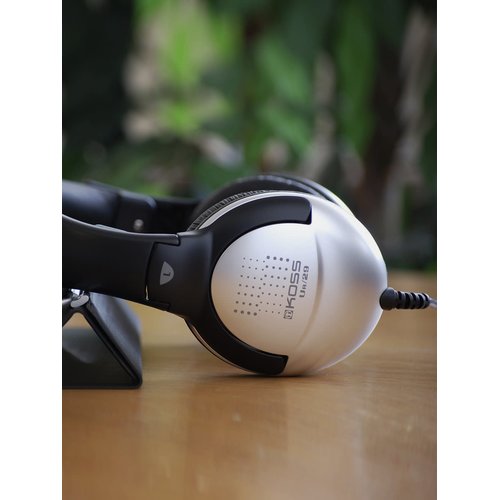 UR29 08 OVER EAR HEAD SET 3.5MM 8FT VOL LEATHERETTE COLLAPSIBLE